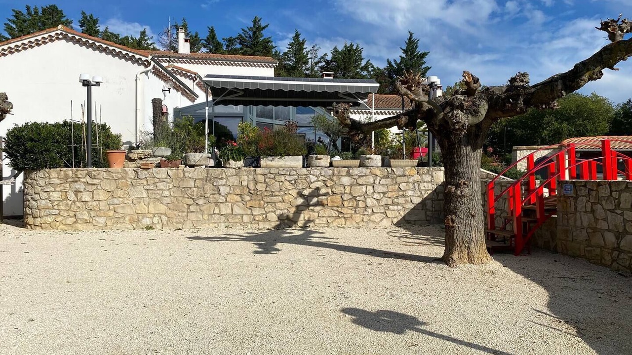 Photo of Outdoor in Savasse