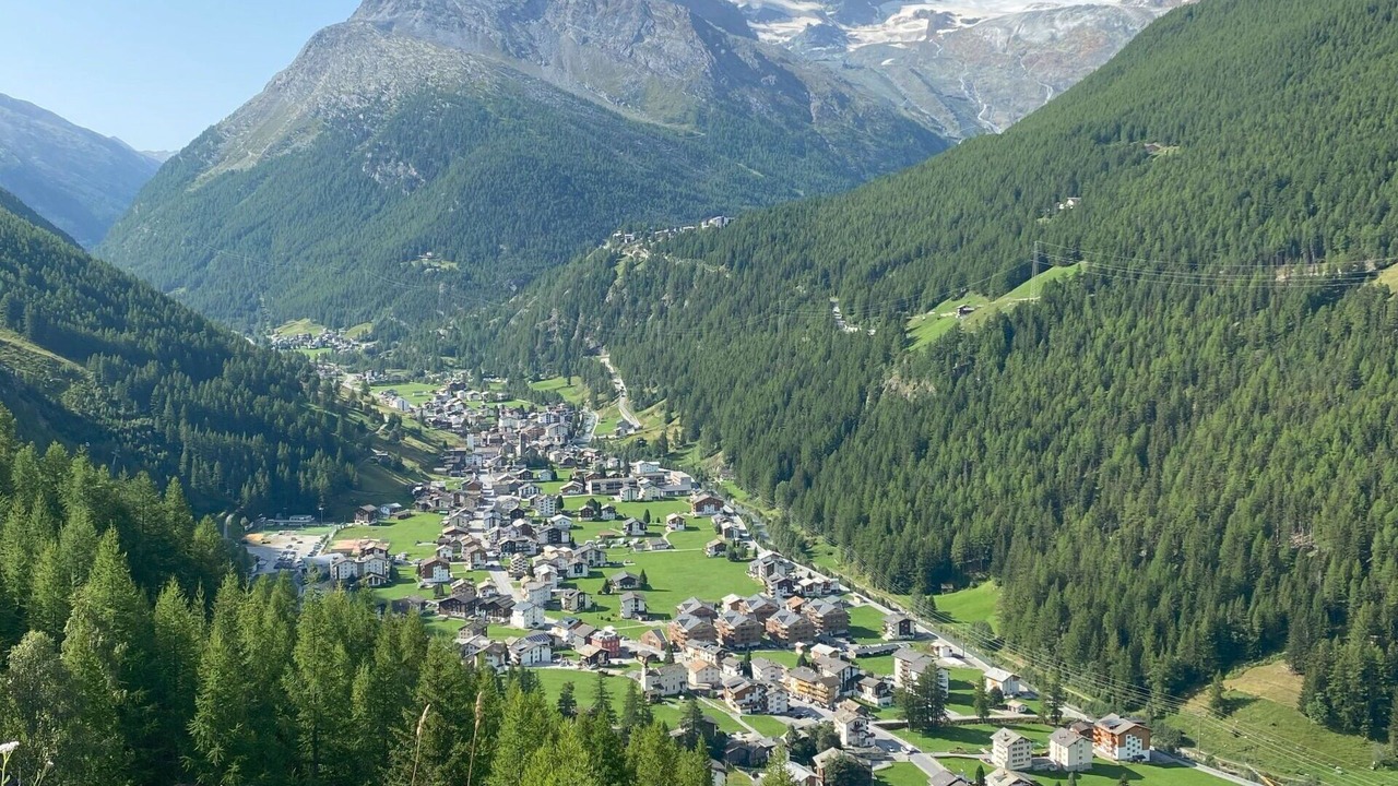 Photo of Others in Gruben