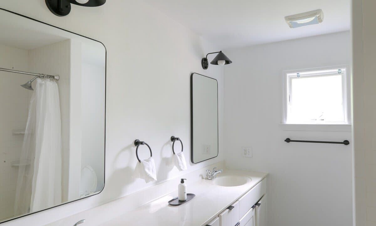 Photo of Bathroom in Hankins
