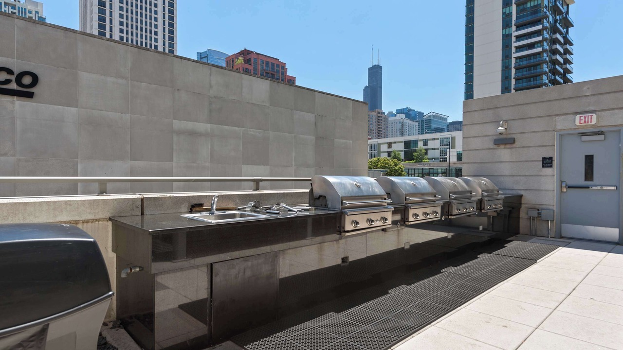 Photo of Outdoor in Downtown Chicago
