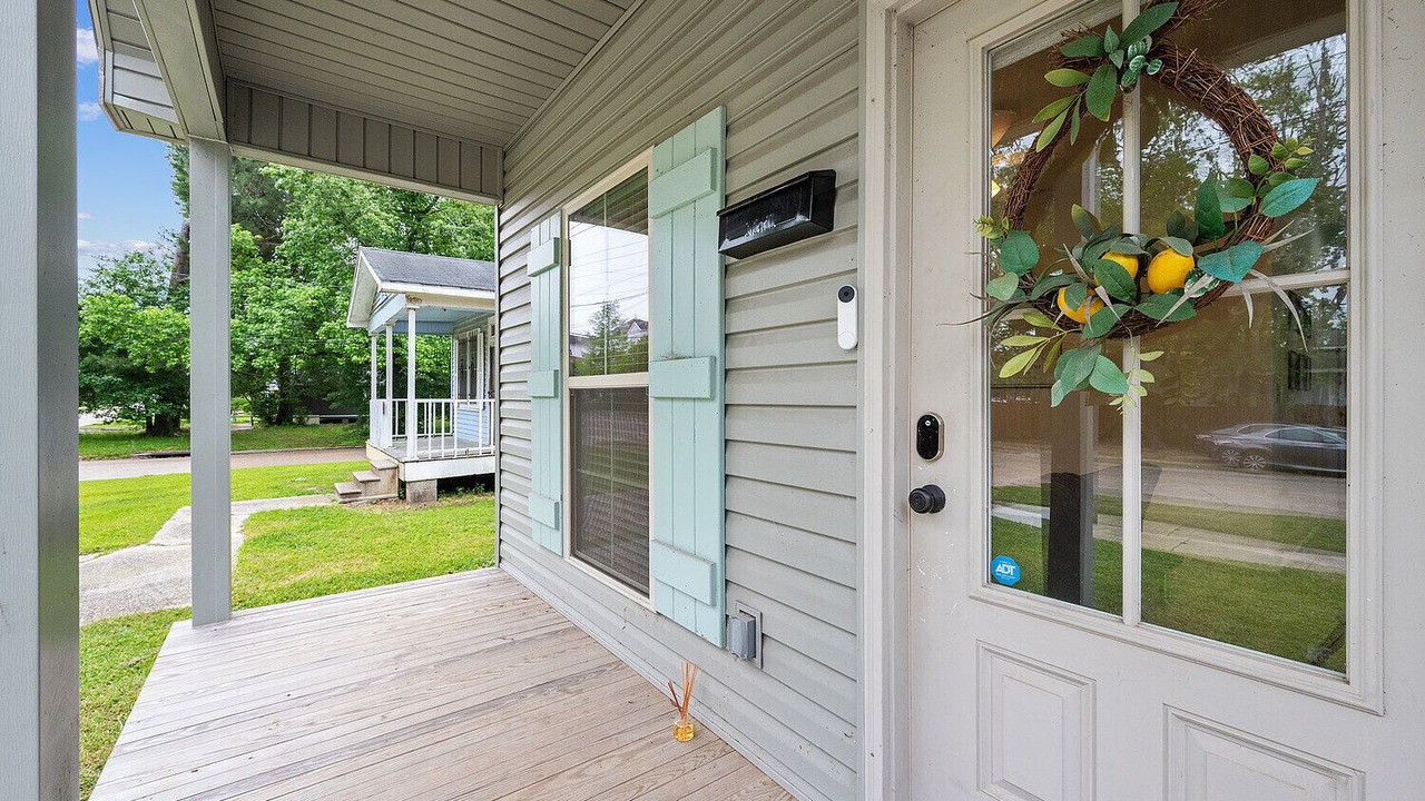 Photo of Outdoor in Highlands - Perkins