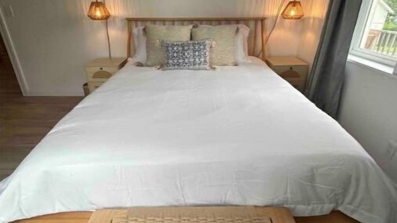 Photo of Bedroom in Onekama
