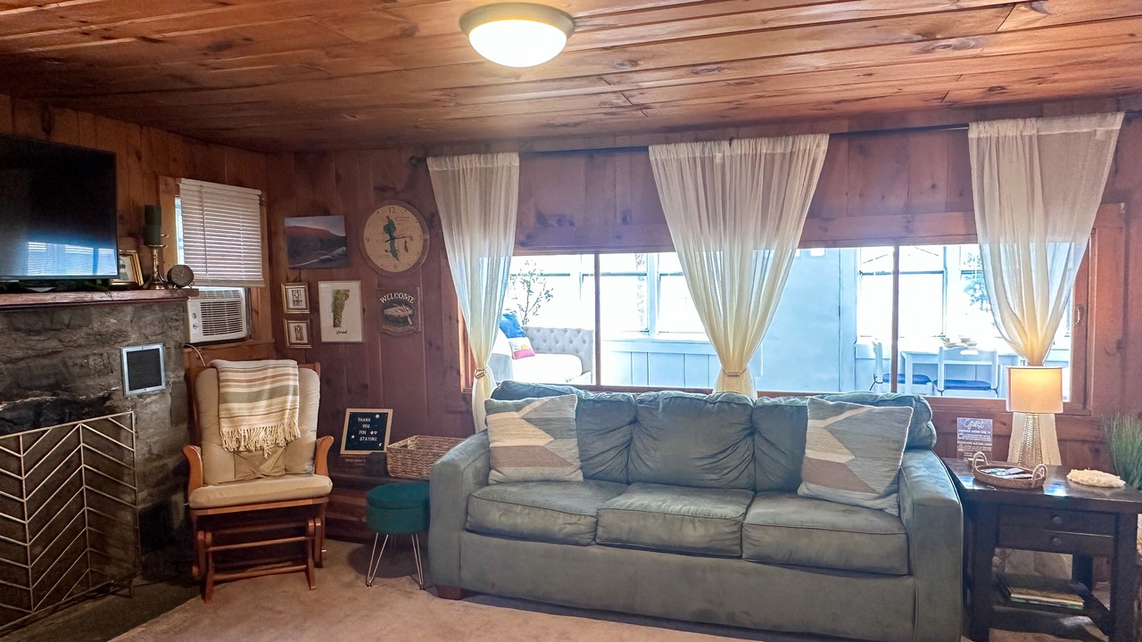 Photo of Livingroom in Salisbury