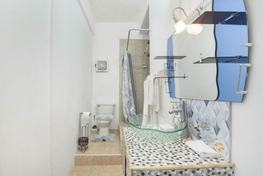 Photo of Bathroom in Epworth