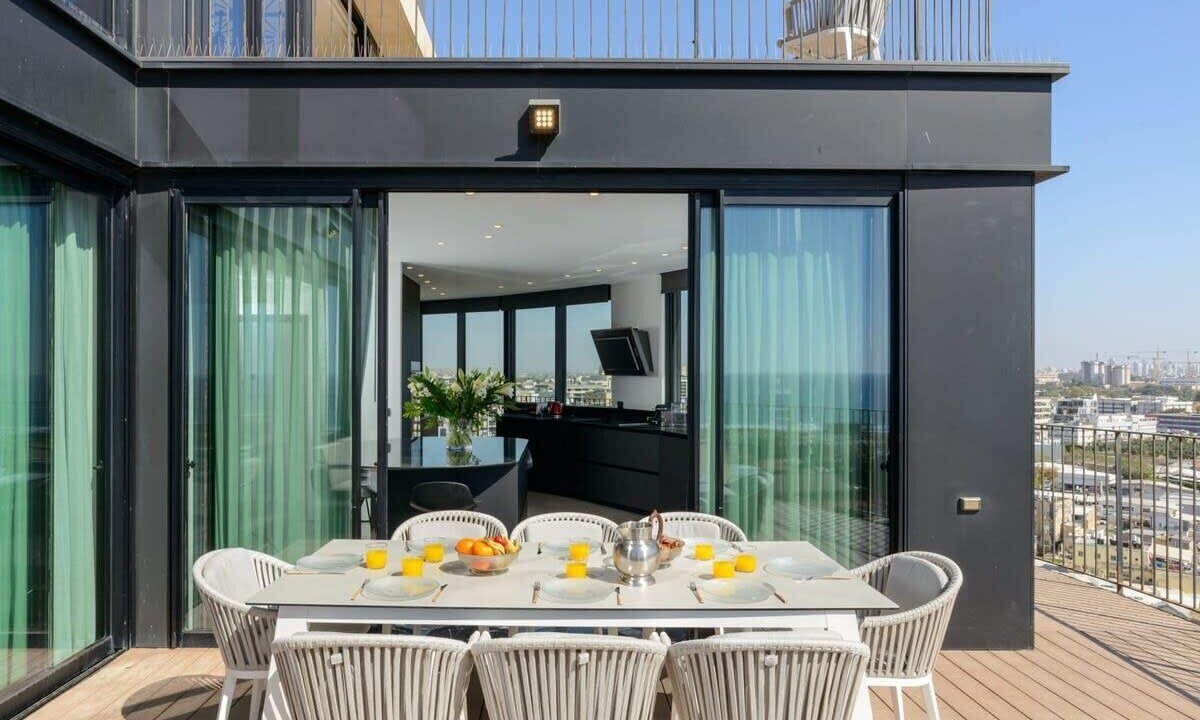 Photo of Outdoor in Tel Aviv