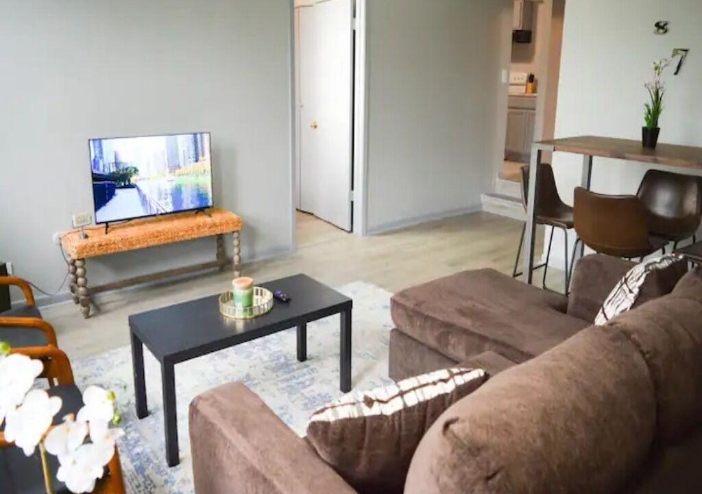 Photo of Livingroom in West Ridge