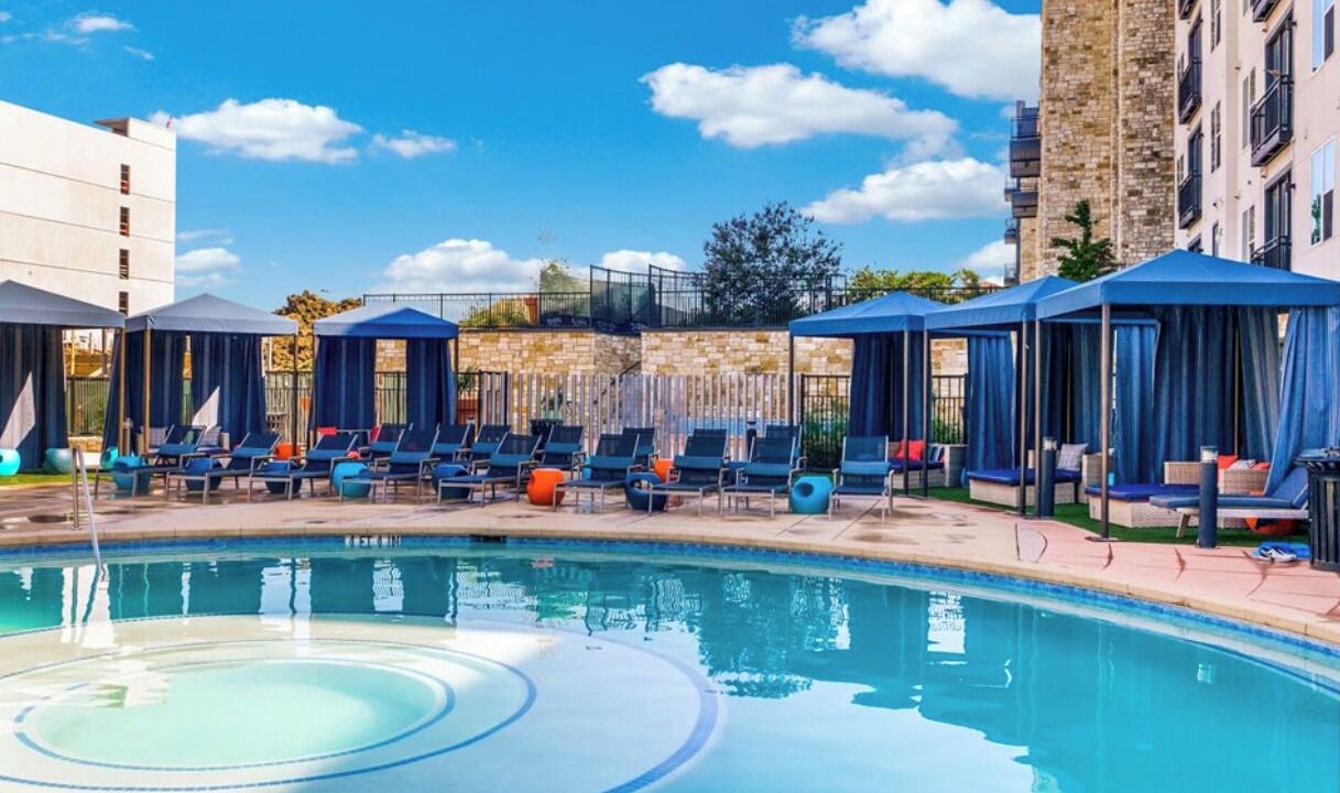 Photo of Outdoor in Addison