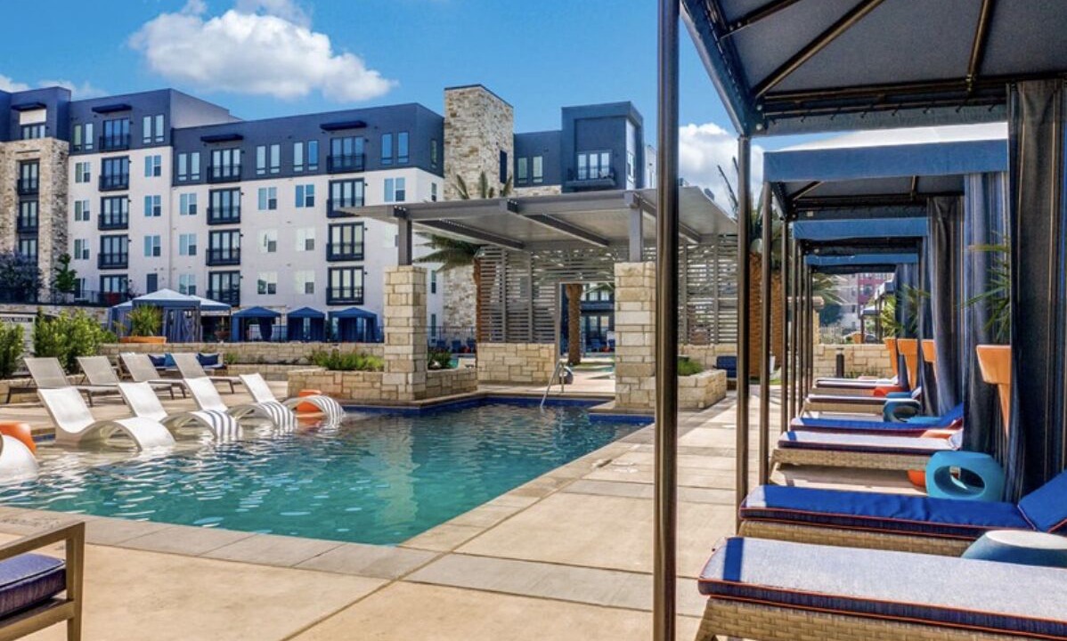 Photo of Outdoor in Addison