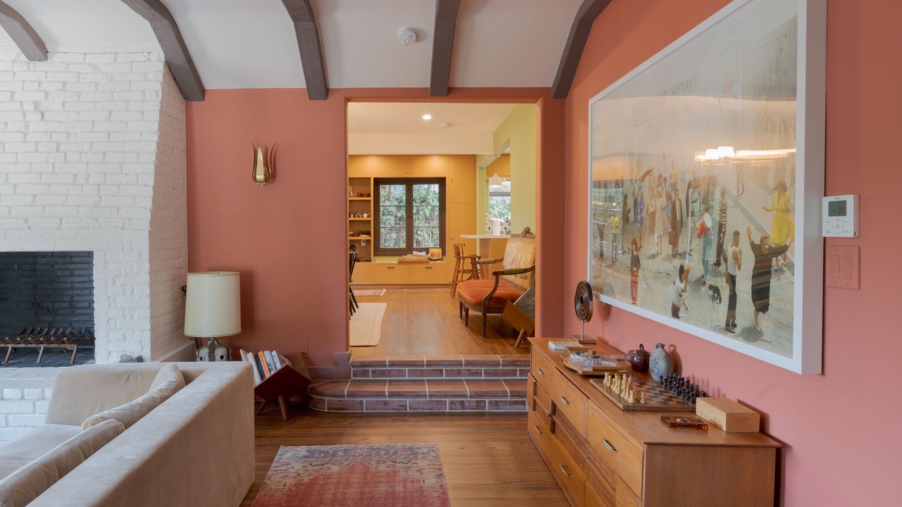 Photo of Livingroom in Hollywood Hills
