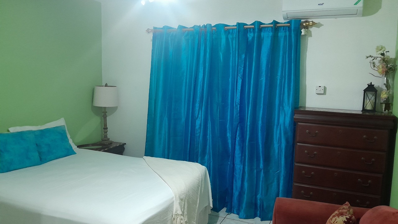 Photo of Bedroom in West Gate Hills