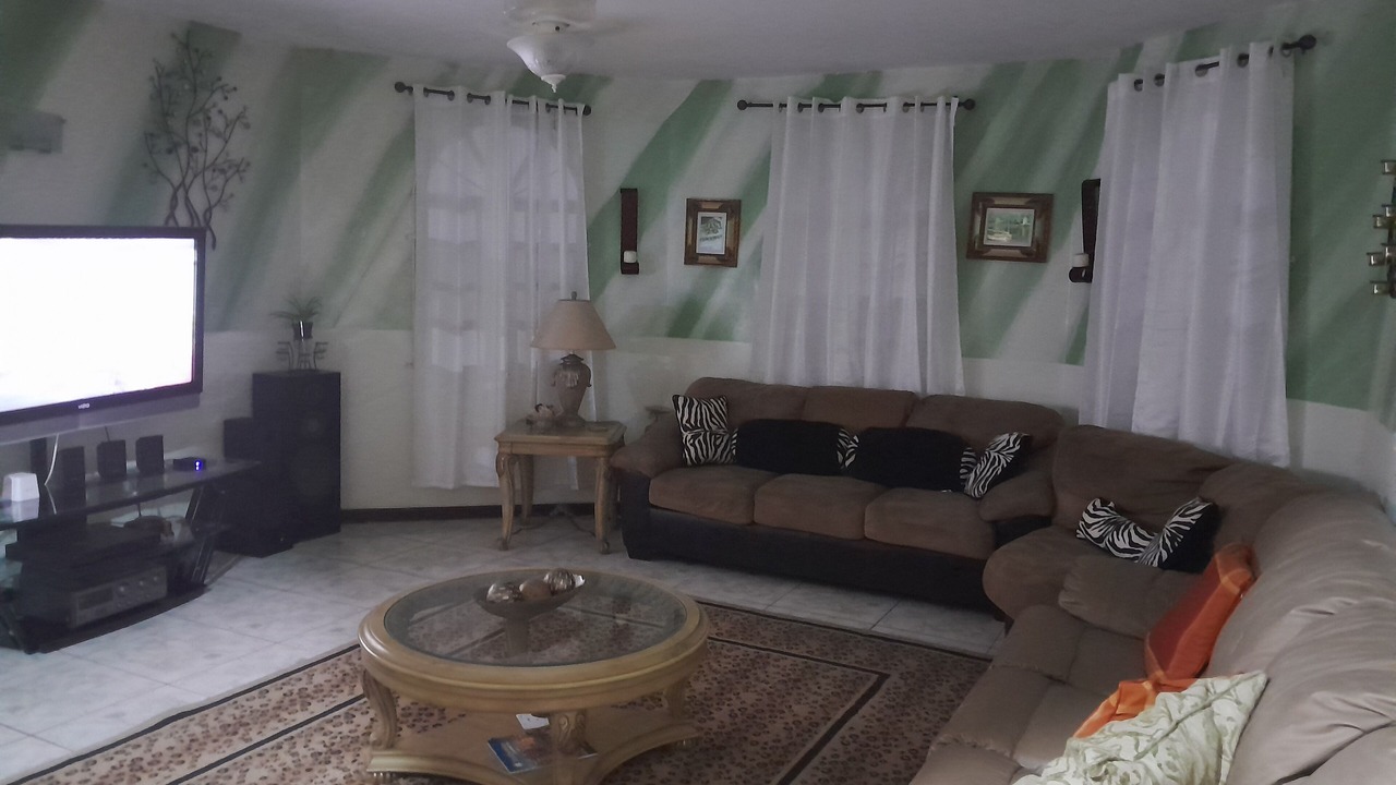 Photo of Bedroom in West Gate Hills