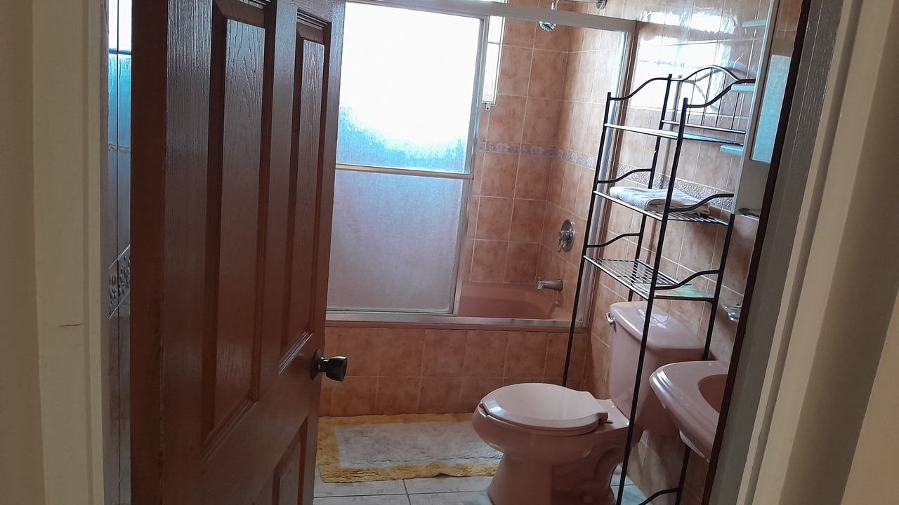 Photo of Bathroom in West Gate Hills