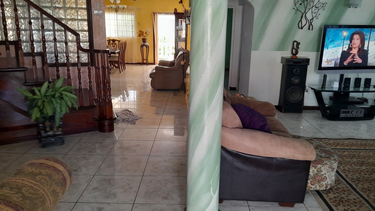 Photo of Livingroom in West Gate Hills