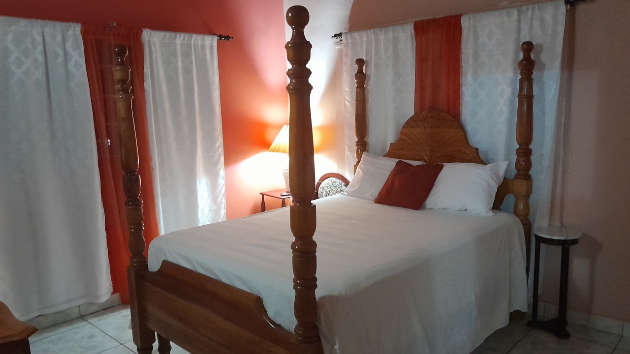 Photo of Bedroom in West Gate Hills