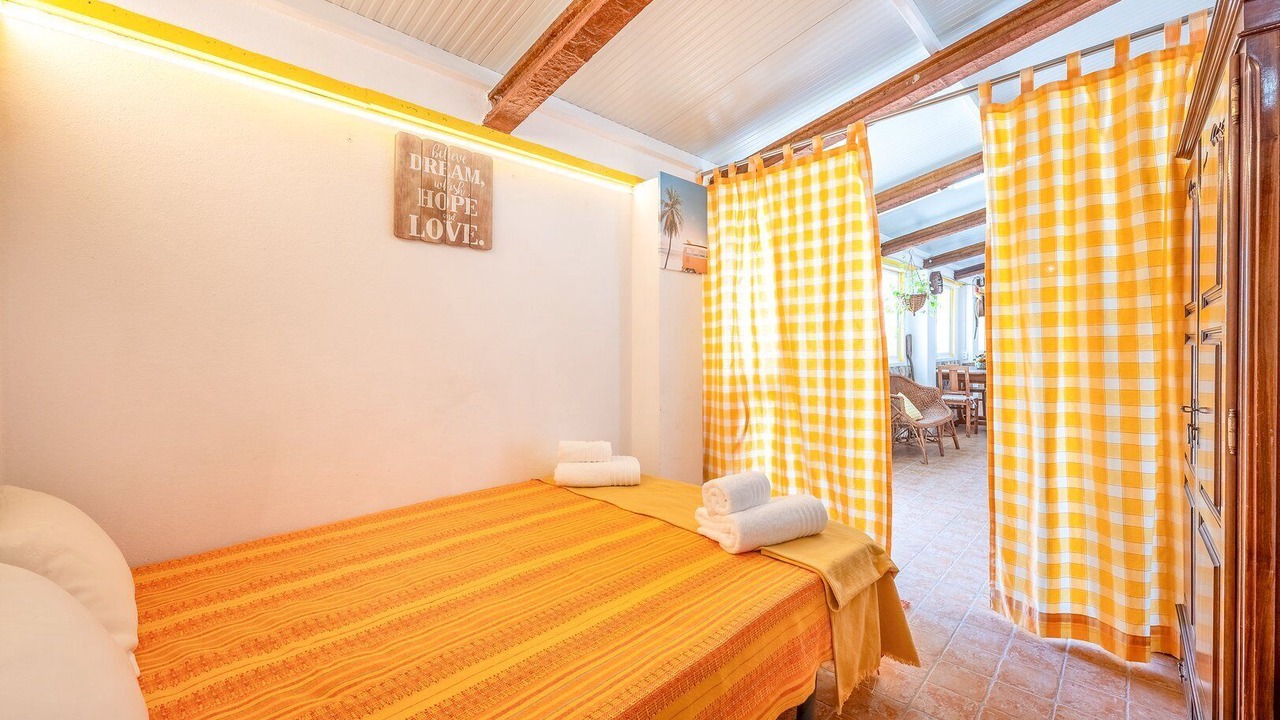 Photo of Bedroom in Arruda dos Vinhos