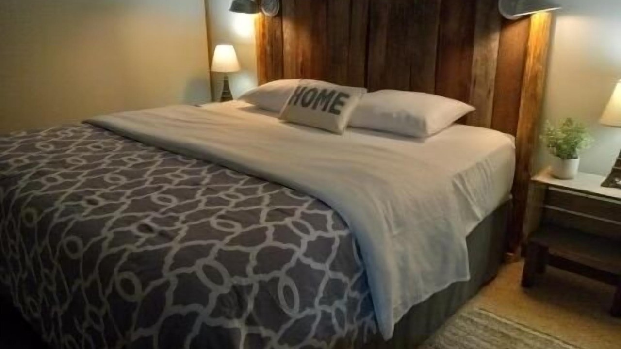 Photo of Bedroom in Chalet Village