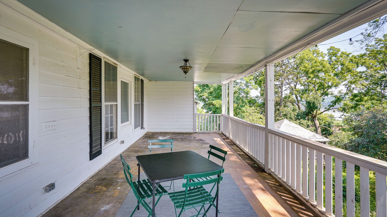 Photo of Patio Balcony in Coxsackie