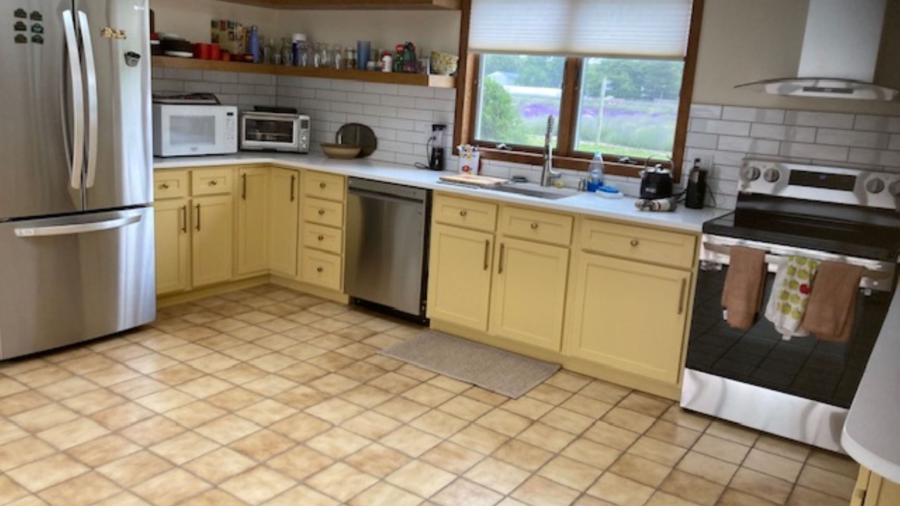 Photo of Kitchen in East Marion