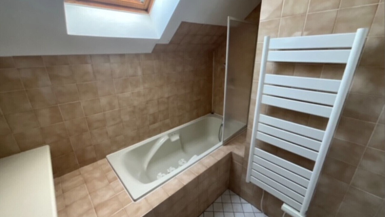 Photo of Bathroom in Cessenaz