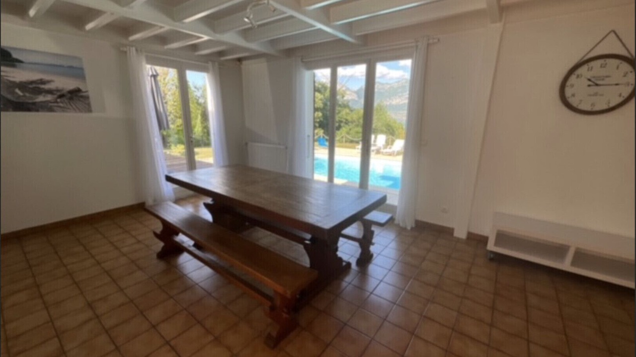 Photo of Livingroom in Cessenaz