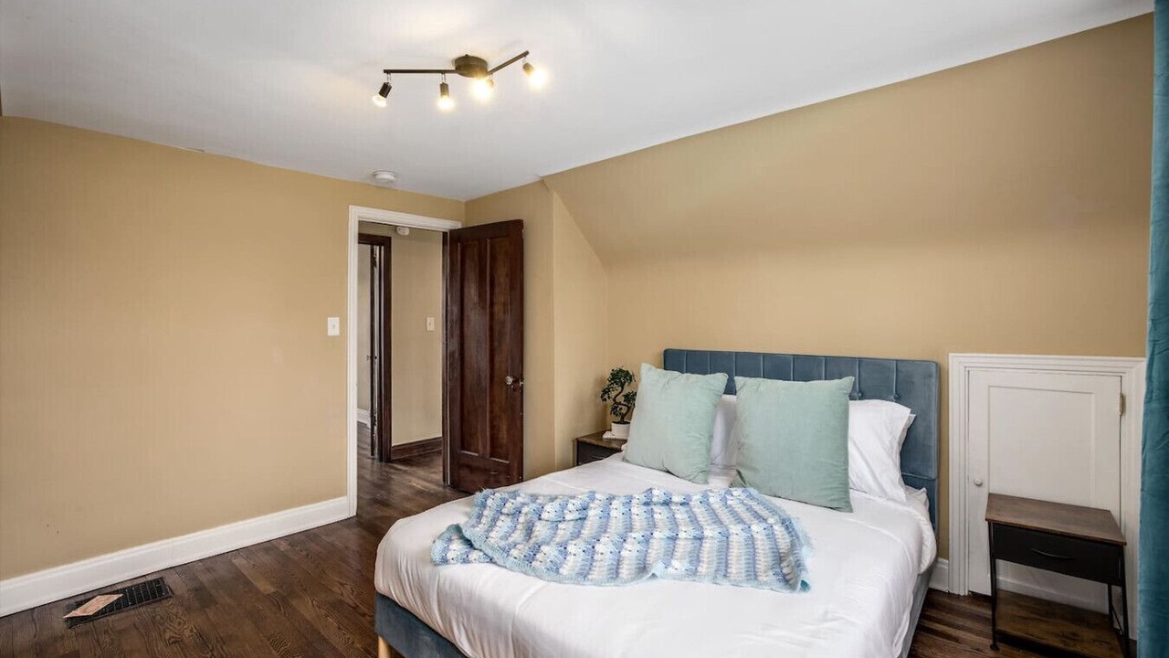 Photo of Bedroom in Ann Arbor