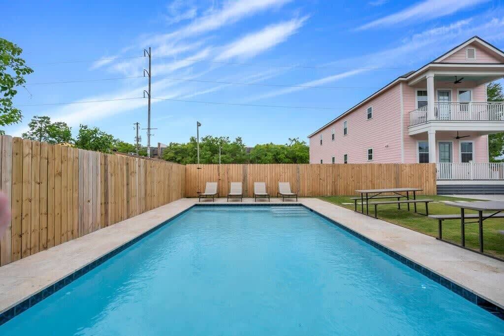 Photo of Outdoor in Dillard
