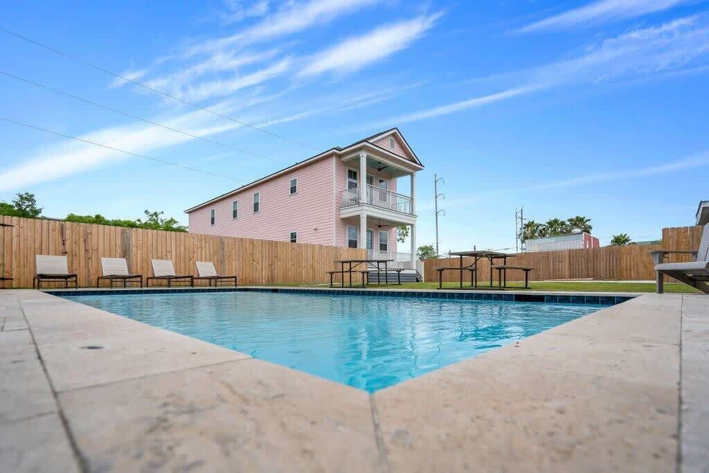 Photo of Outdoor in Dillard