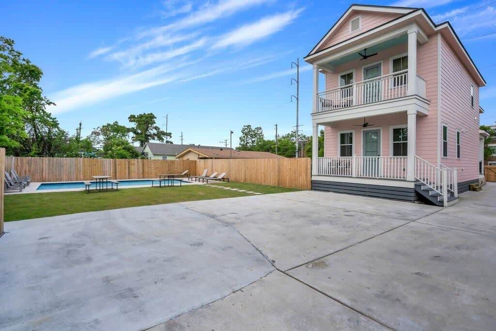 Photo of Outdoor in Dillard