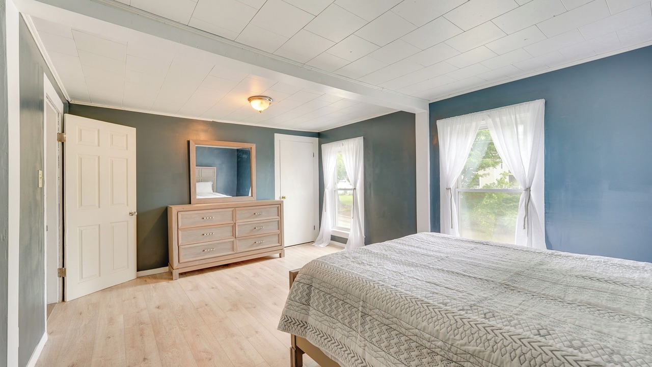 Photo of Bedroom in Claremont