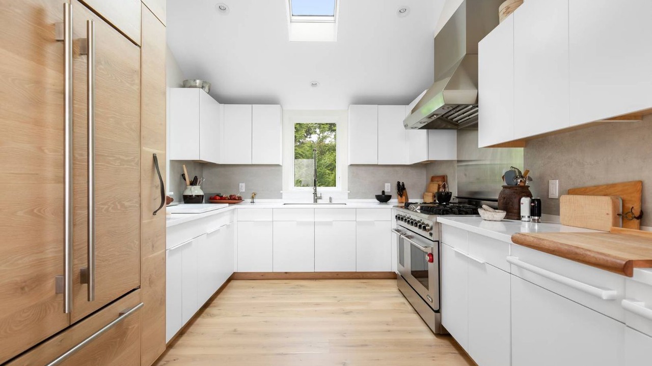 Photo of Kitchen in Beach Hampton