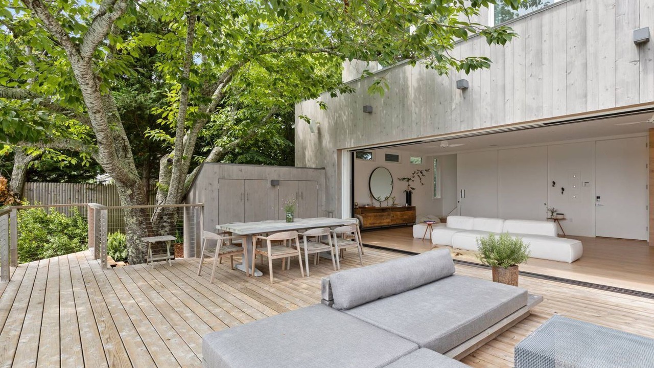 Photo of Outdoor in Beach Hampton