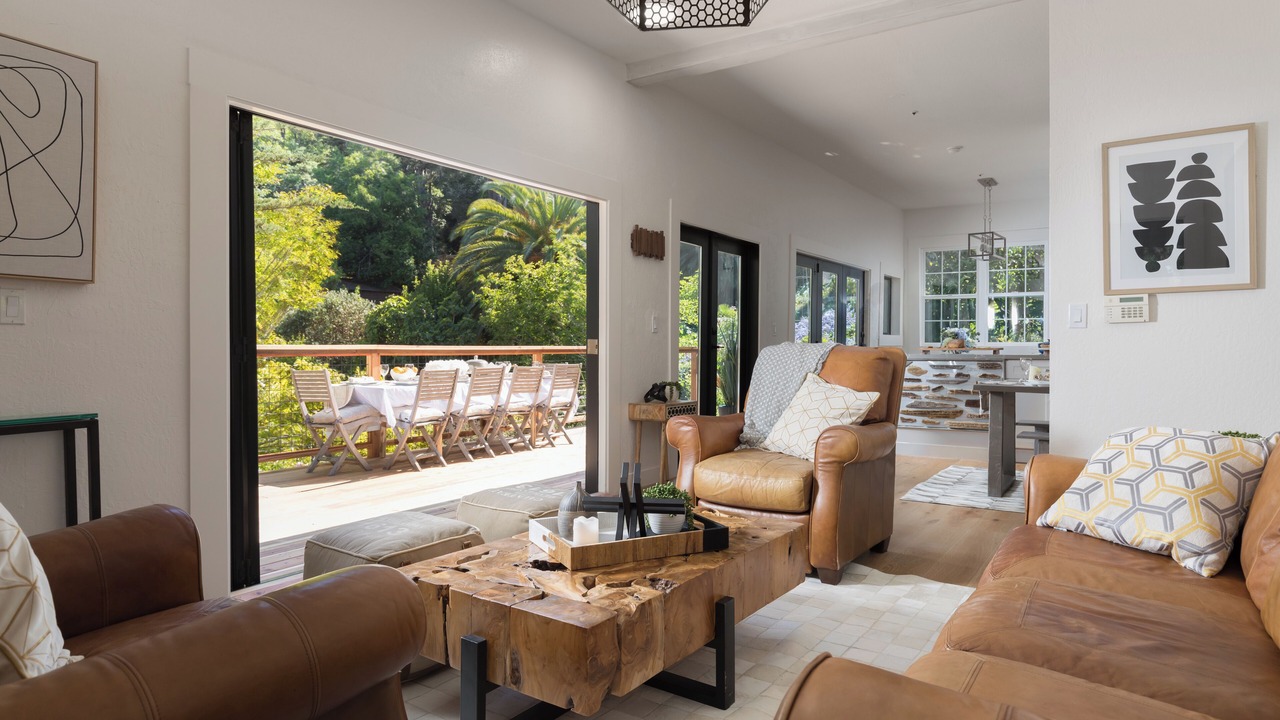 Photo of Livingroom in Tiburon