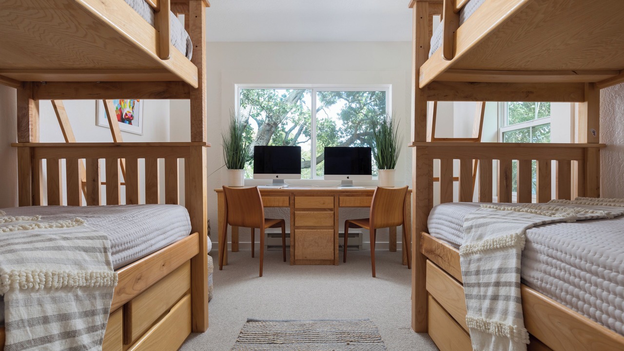 Photo of Bedroom in Tiburon