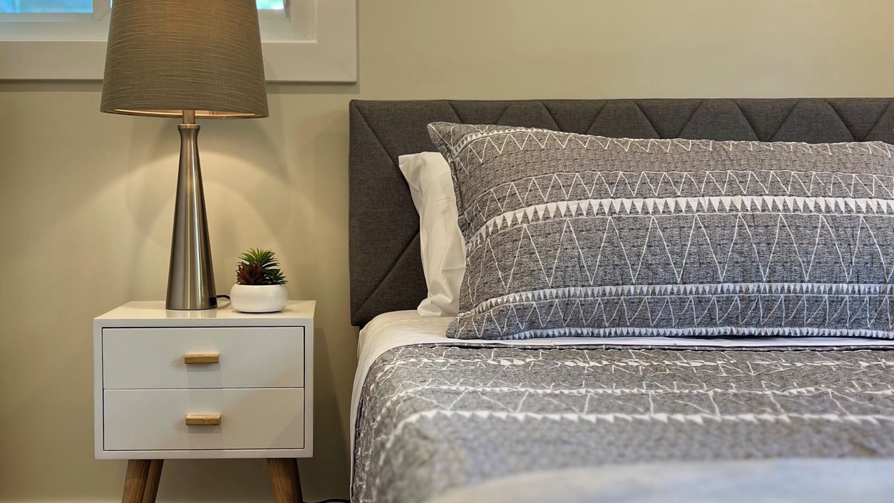 Photo of Bedroom in Des Plaines