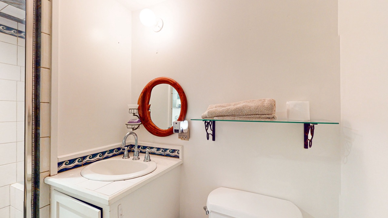 Photo of Bathroom in Calais