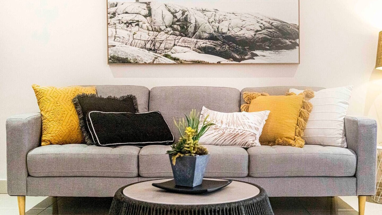 Photo of Livingroom in Bayview
