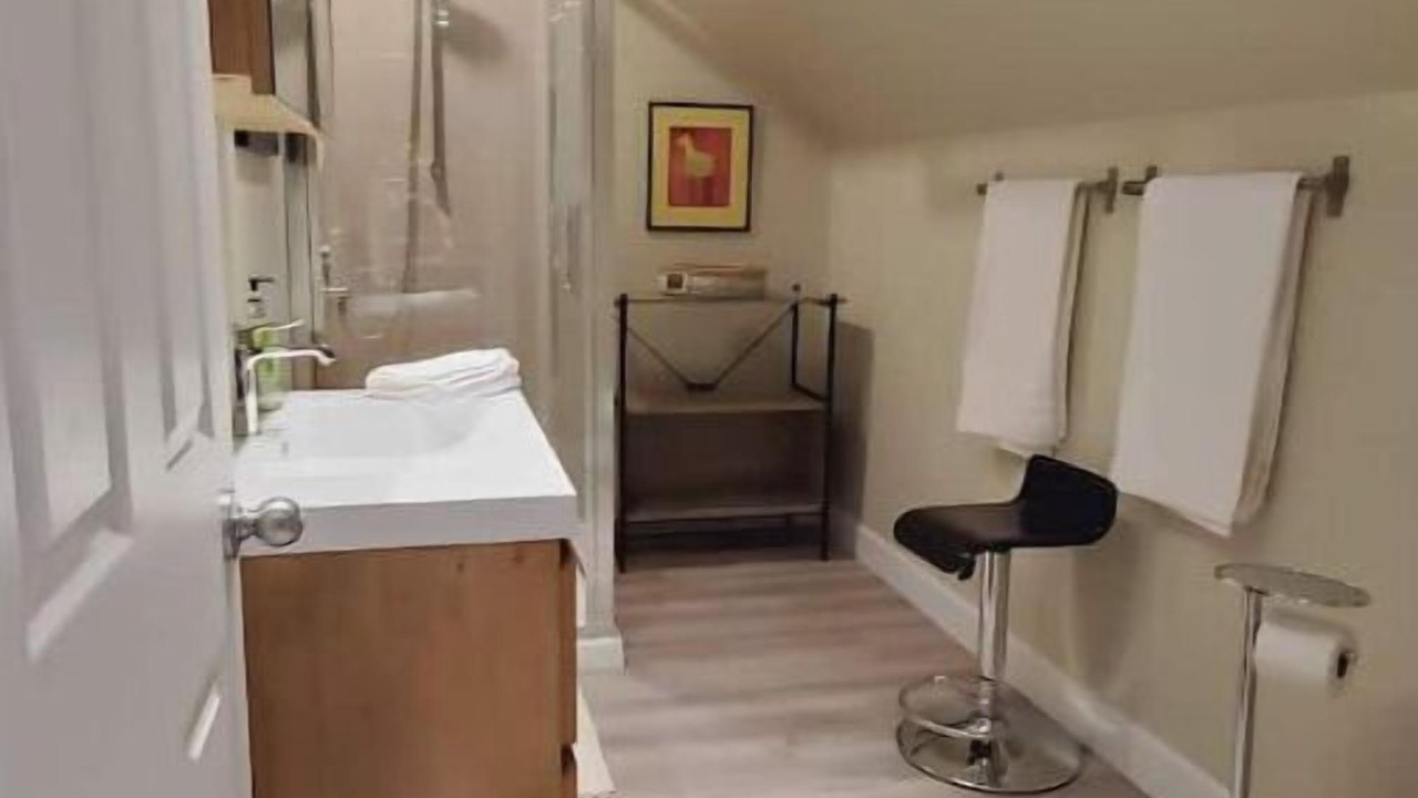 Photo of Bathroom in Knowlton