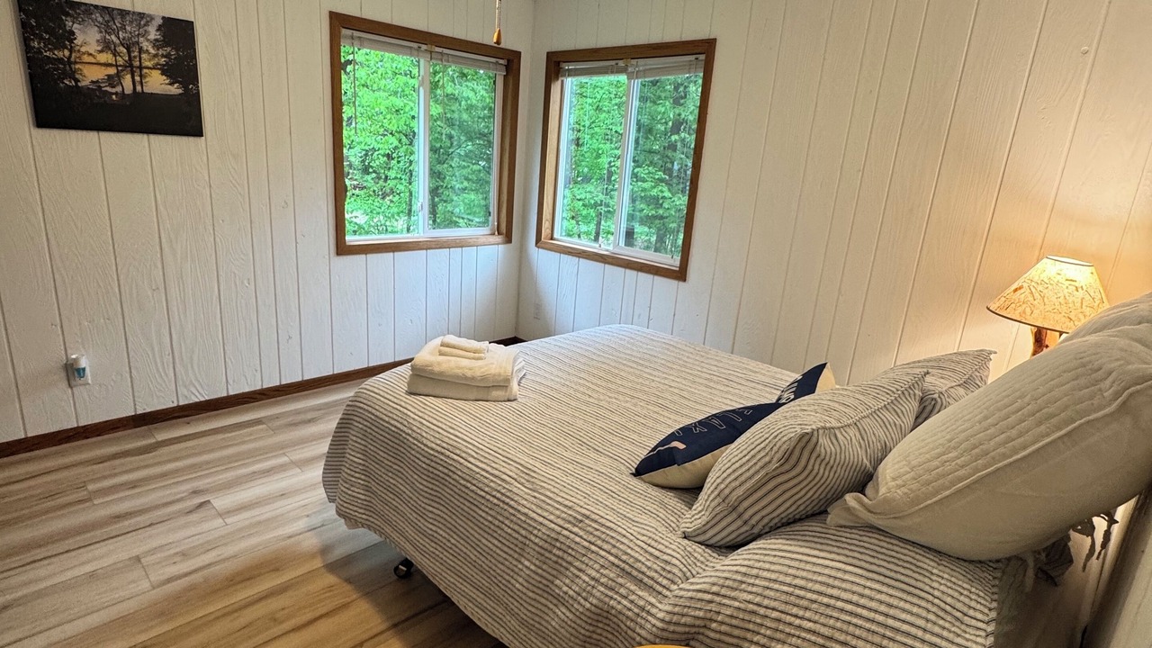 Photo of Bedroom in Richville