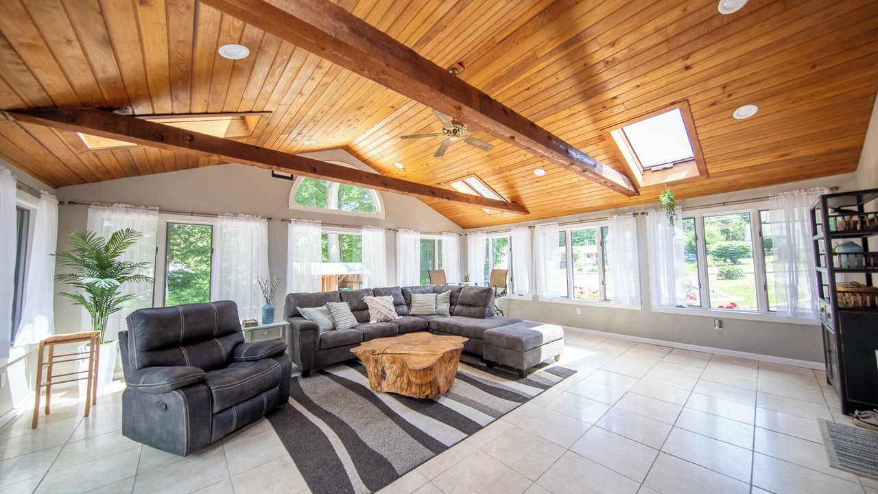 Photo of Livingroom in Waterford