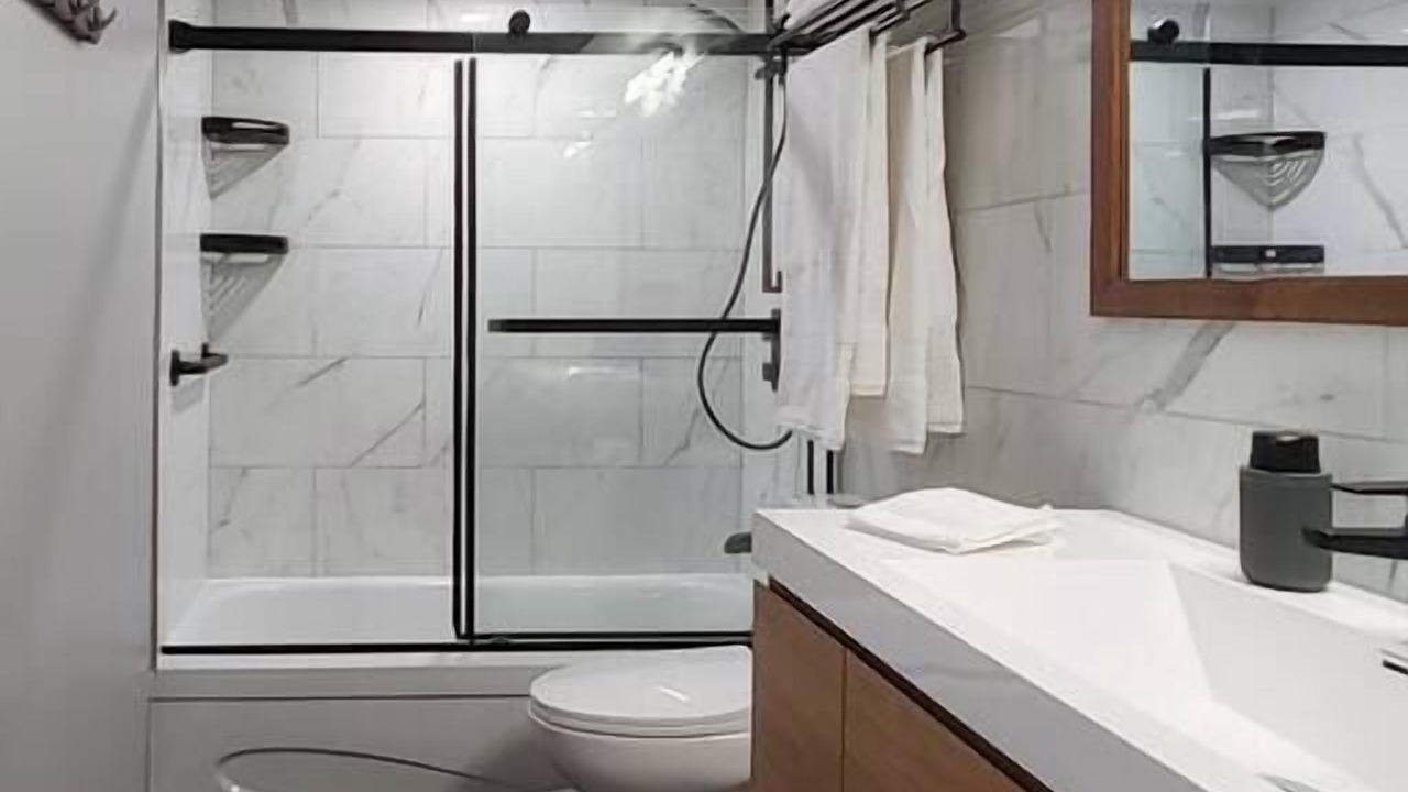 Photo of Bathroom in Orford