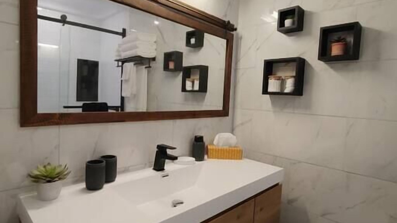 Photo of Bathroom in Orford