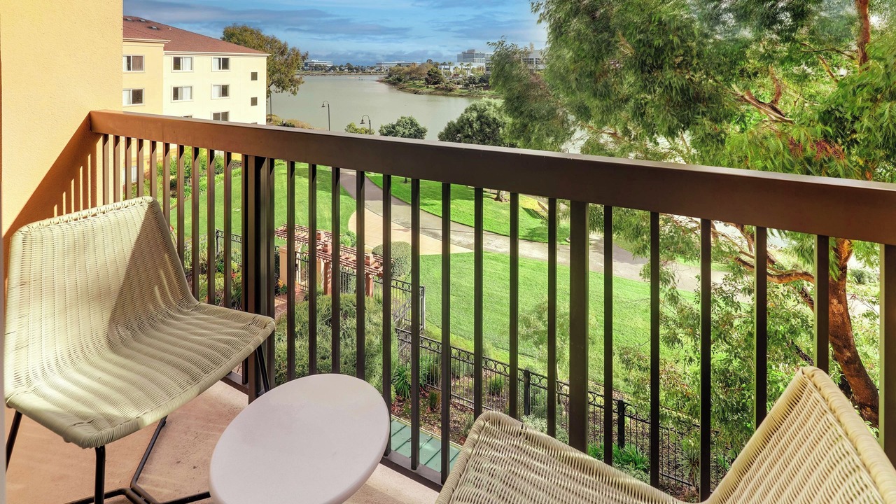Photo of Patio Balcony in Oyster Point