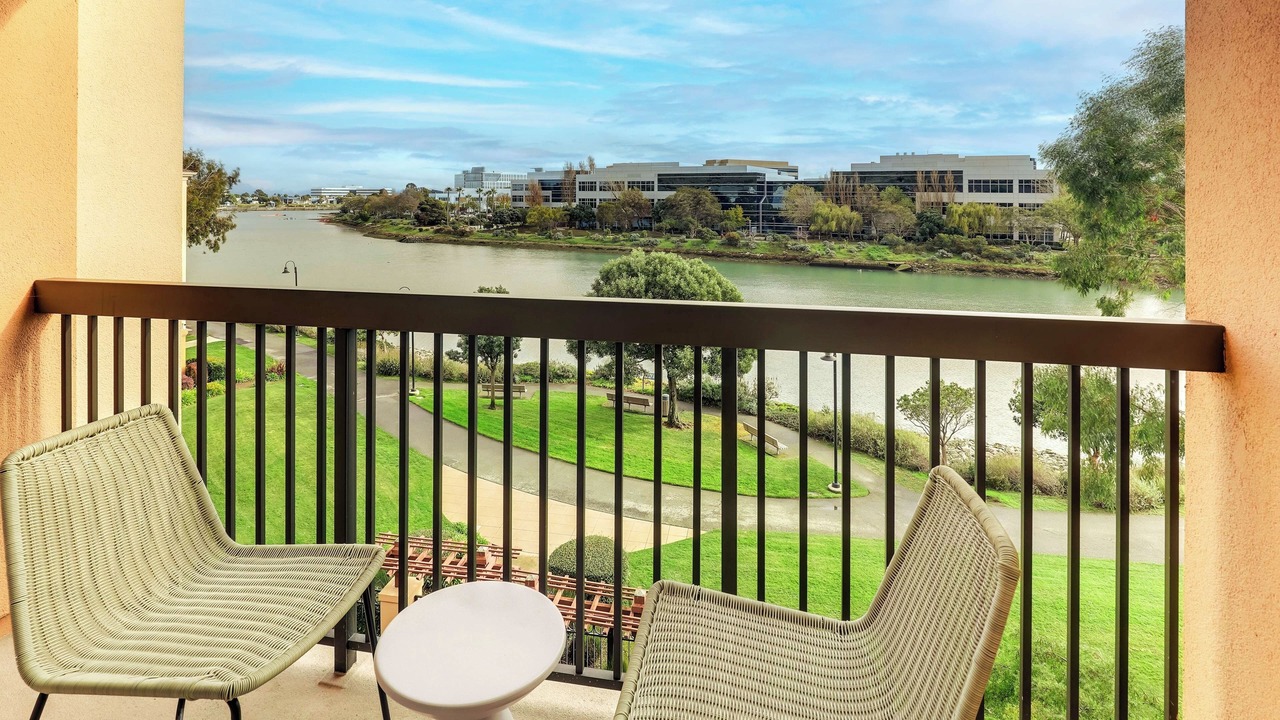 Photo of Patio Balcony in Oyster Point