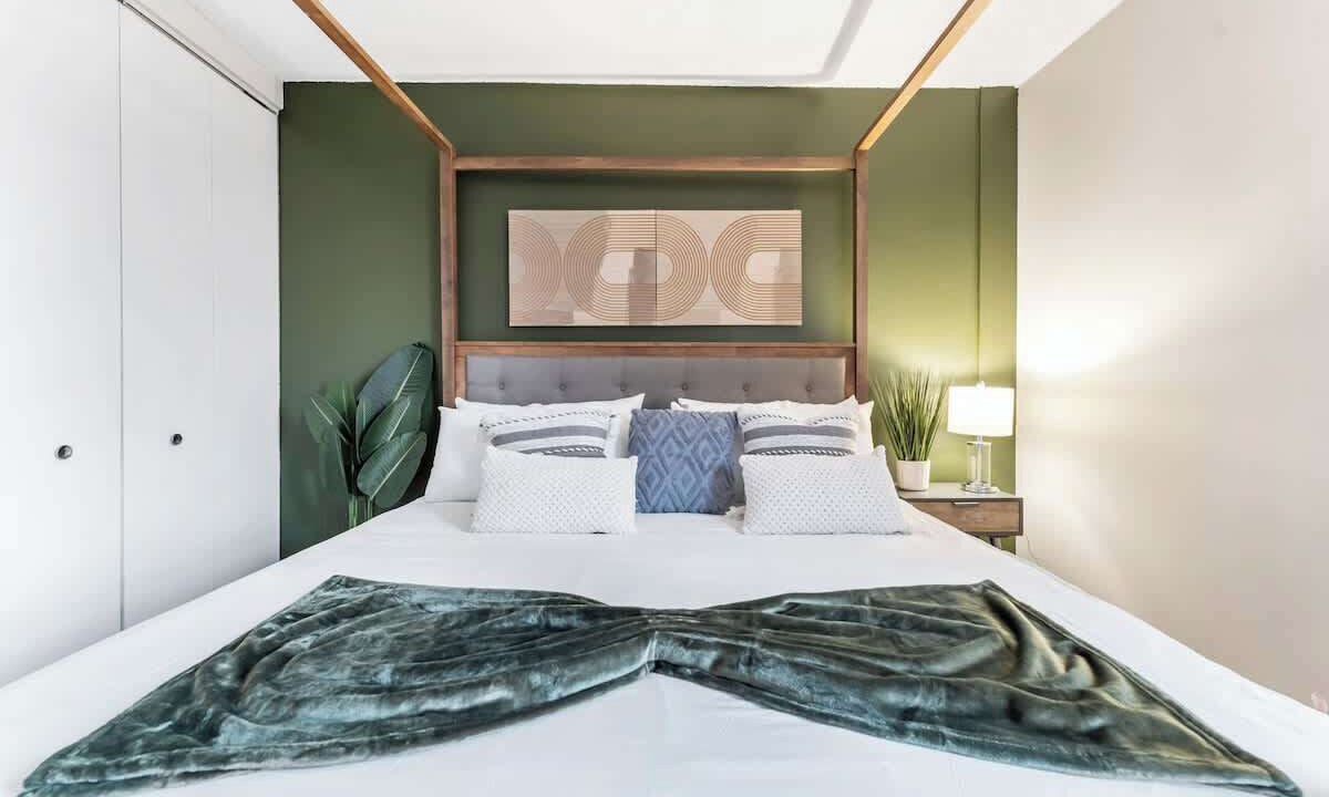 Photo of Bedroom in Oak Park