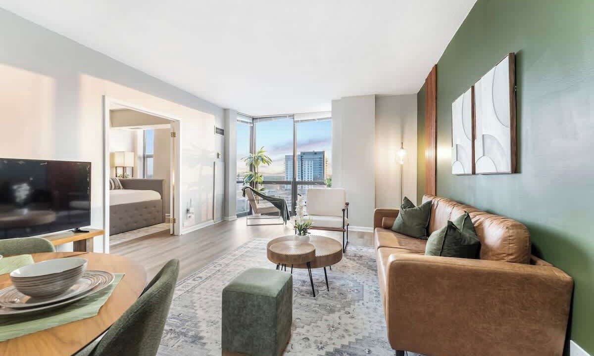 Photo of Livingroom in Oak Park