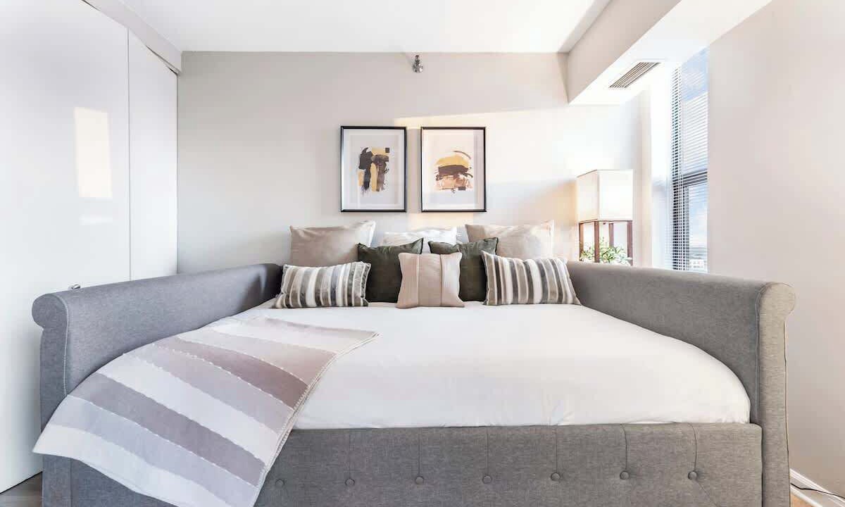 Photo of Bedroom in Oak Park