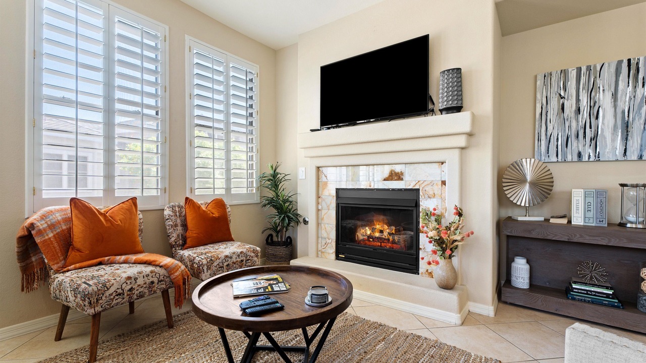 Photo of Livingroom in Kierland
