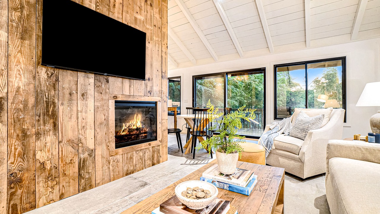 Photo of Livingroom in Manistee