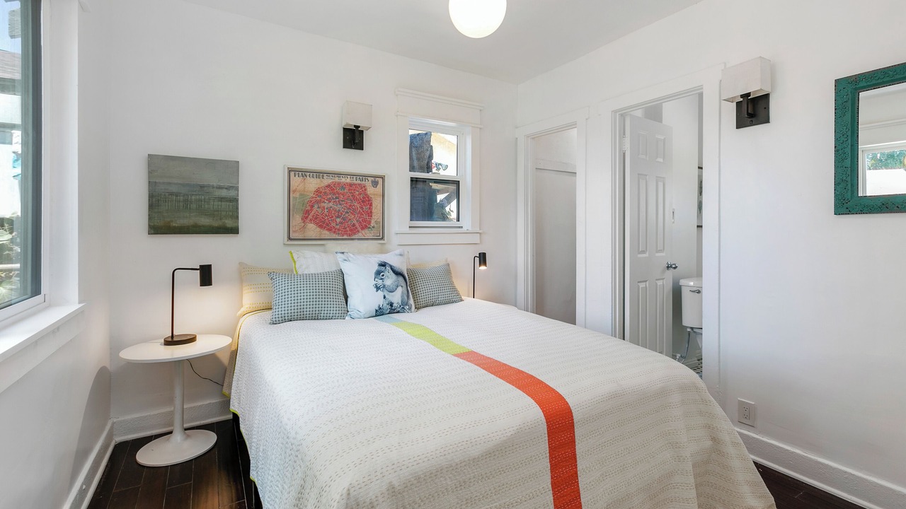 Photo of Bedroom in Silver Lake