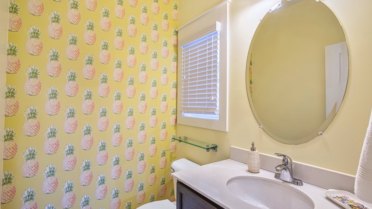 Photo of Bathroom in Folly Field